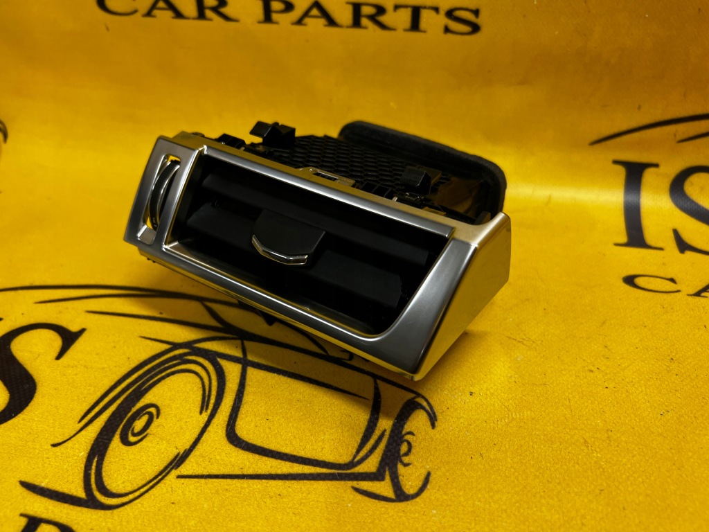 фото №2, Правая решётка обдув lr discovery v l550 lift