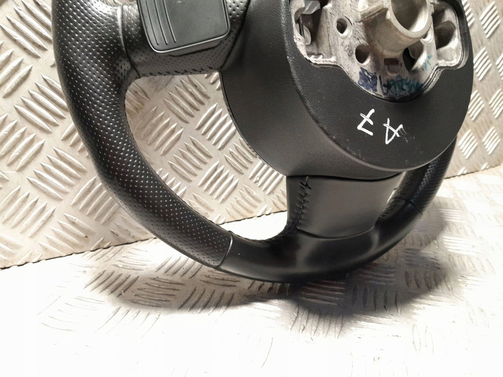 фото №16, Audi a7 воздуховод s-line кожа мультифункция 8x0419091m