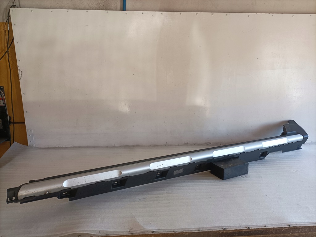 фото №1, Vw passat b8 alltrack левая молдинг порог порог 3g9853855