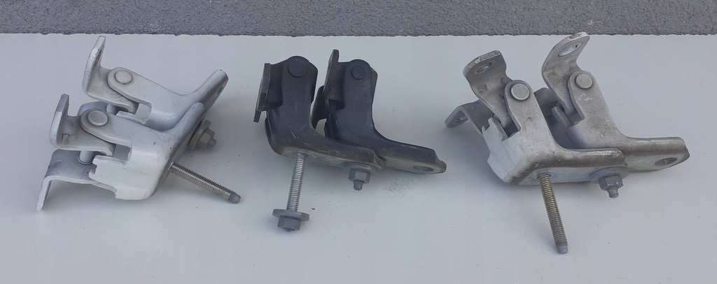 фото №4, Fiesta mk7 5 дверь петля петли дверь правый задняя