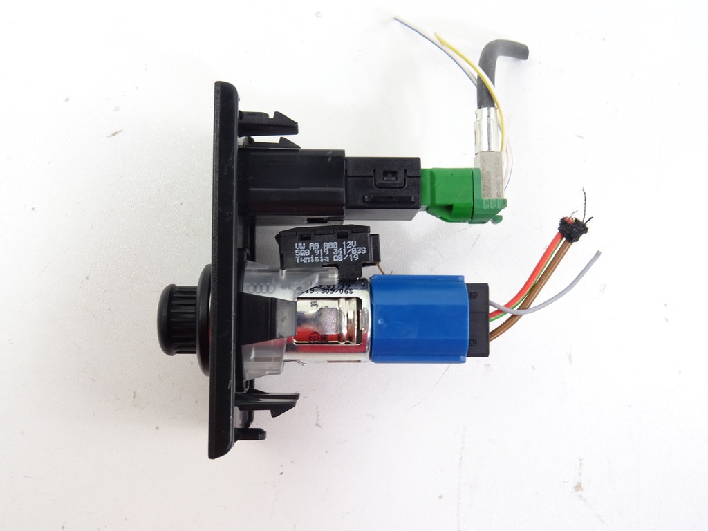 фото №7, Skoda karoq прикуриватель разъём usb проводка электропроводка 5q0201294g 5q0035726e