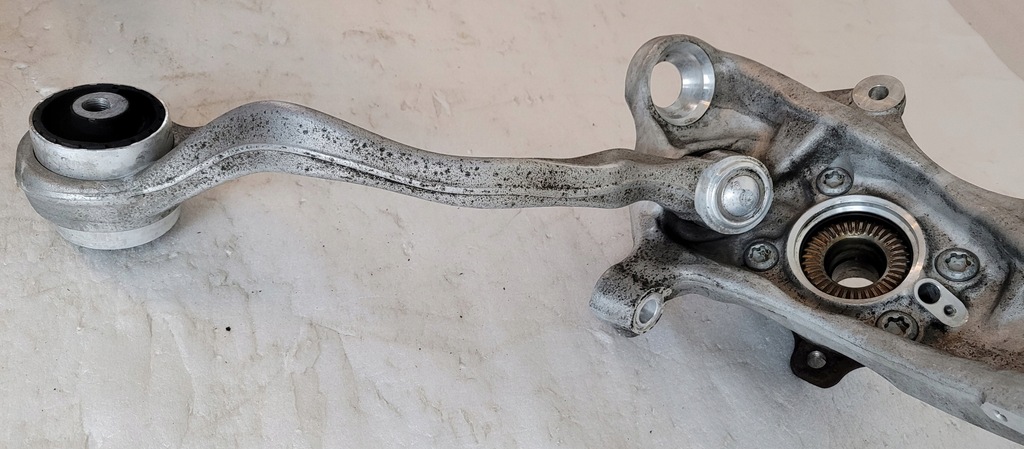 фото №7, Поворотный кулак левая перед рычаги кронштейн bmw 7 g11 g12