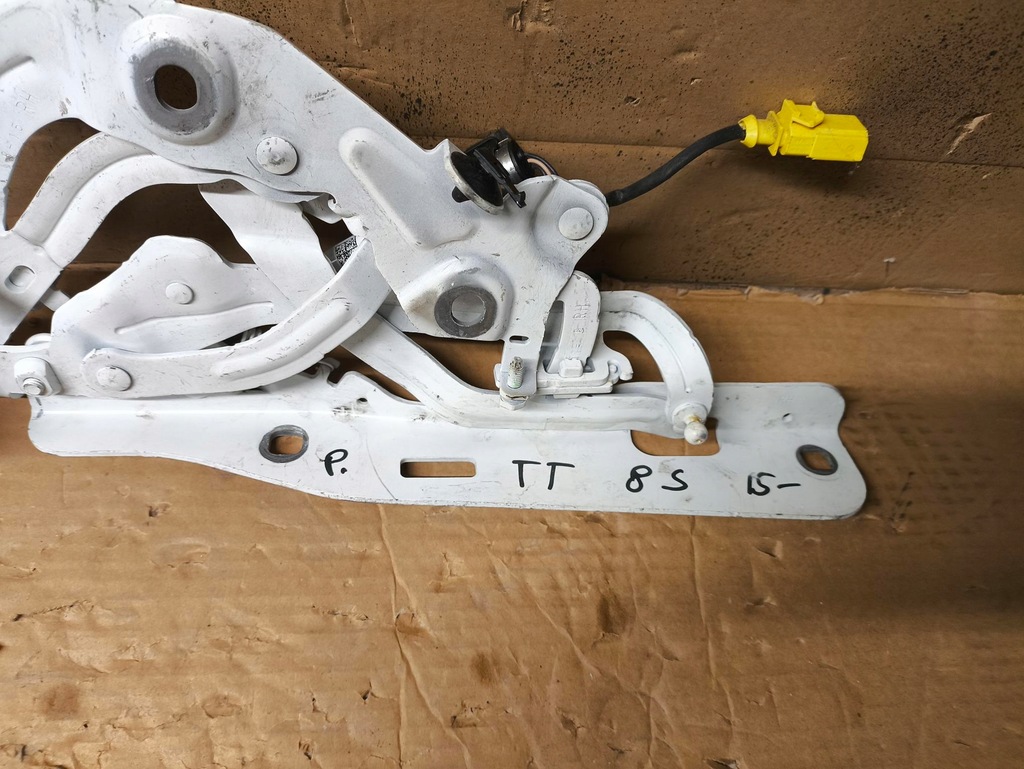 фото №9, Петля капот левый правый kmp audi tt 8s 8s0823823