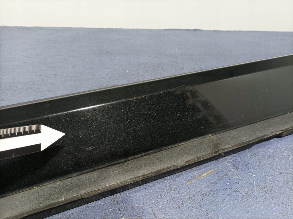 фото №7, Audi a8 d5 long молдинг накладка порог левая ly9t