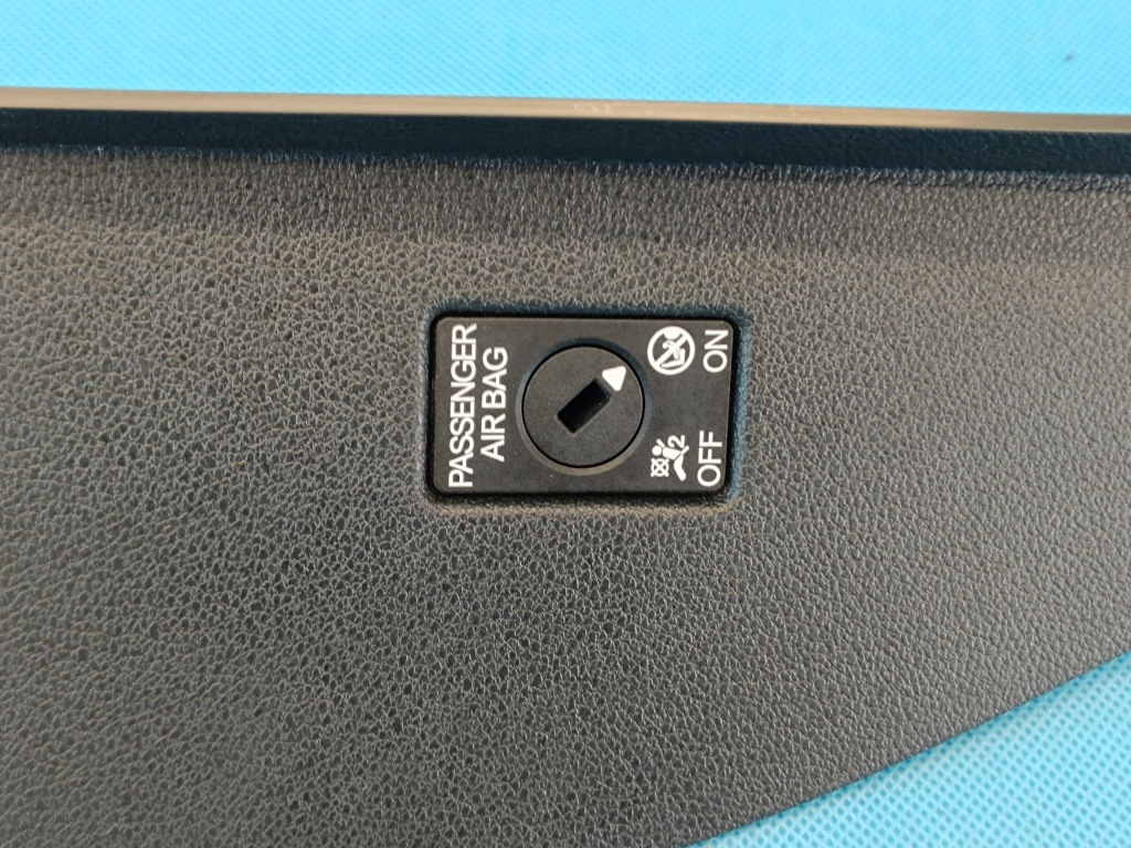 фото №2, Skoda karoq 1,5 tsi 110kw 2020 r захист консолі панелі 57a857504e 5q0919237