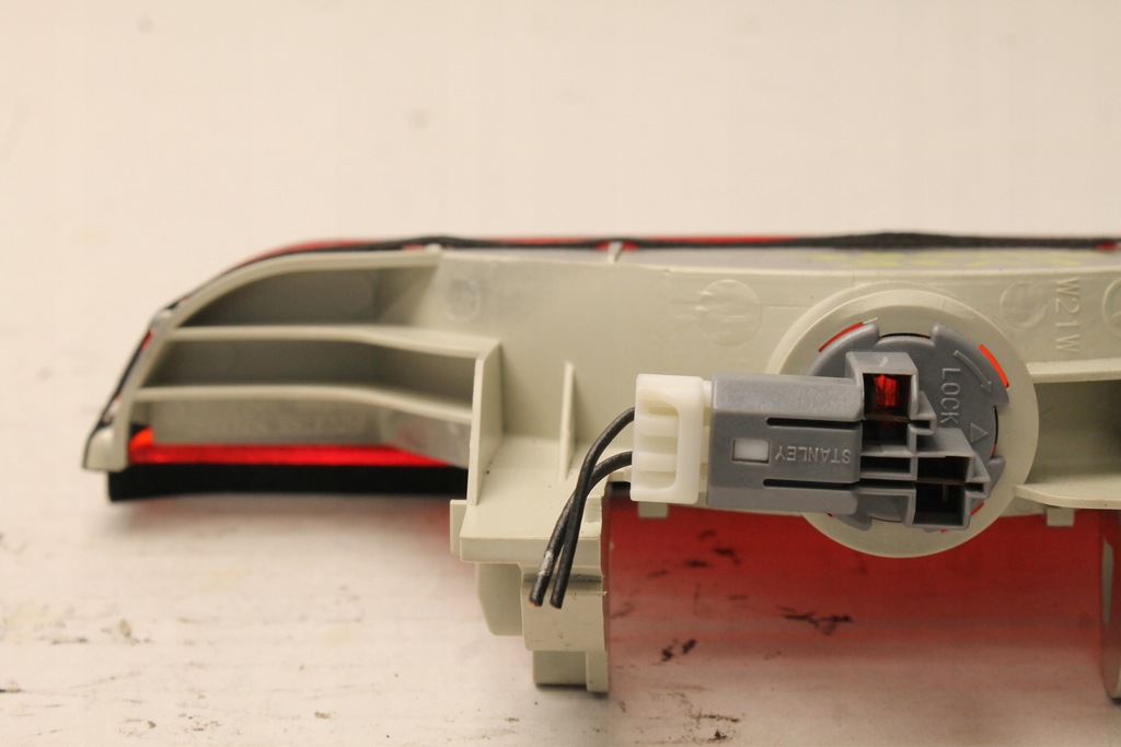 фото №5, Свет лампа стоп mazda 3 bl 08-13r hb