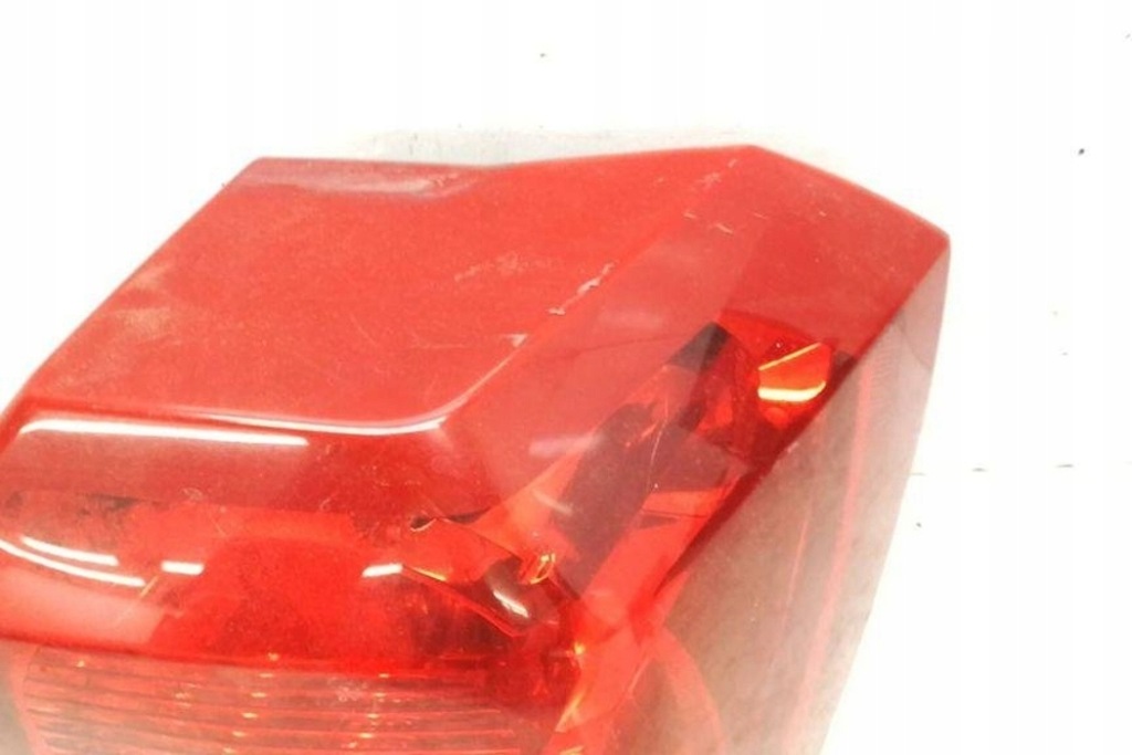 Лампа права задня dodge caliber 05303880ae 1.97l дизель 103kw 2007 Оригінал