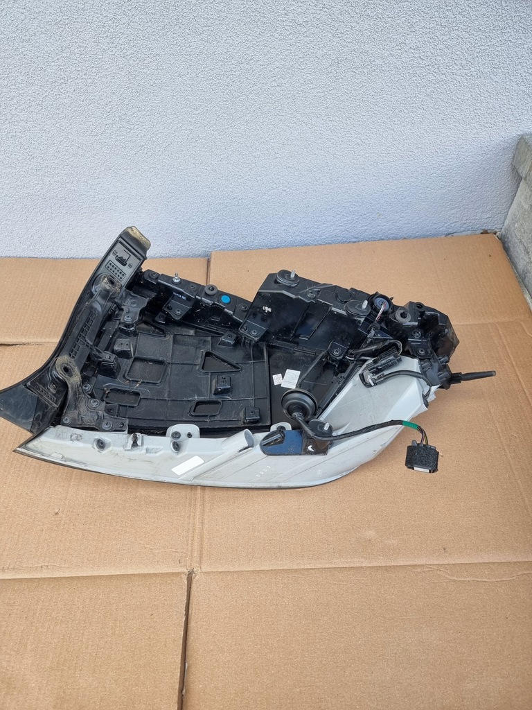 фото №10, Kia ev6 gt лампа задняя левая 22- цвет abp