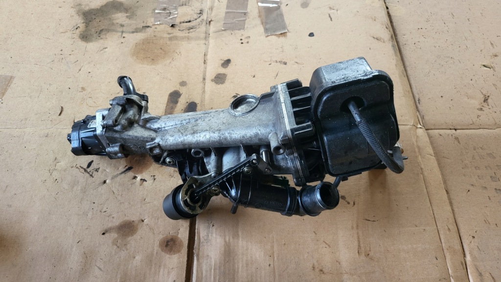 Купить Astra j 2.0cdti клапан egr комплект 55566052