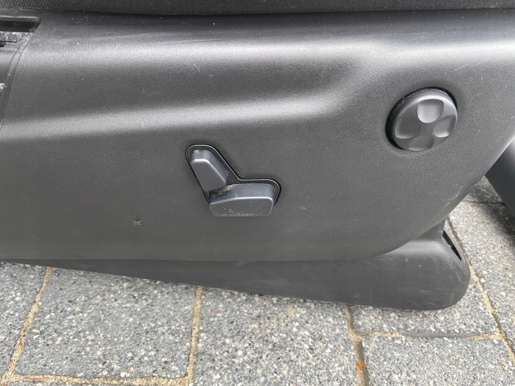 фото №8, Сидіння заднє сидіння jeep grand cherokee wk2 srt