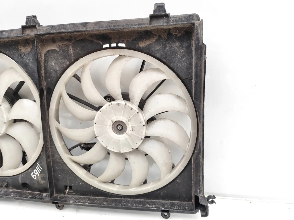 Mitsubishi outlander накладка вентилятора радиатора 2.4 hybrid 4wd 2019 suv Недорого