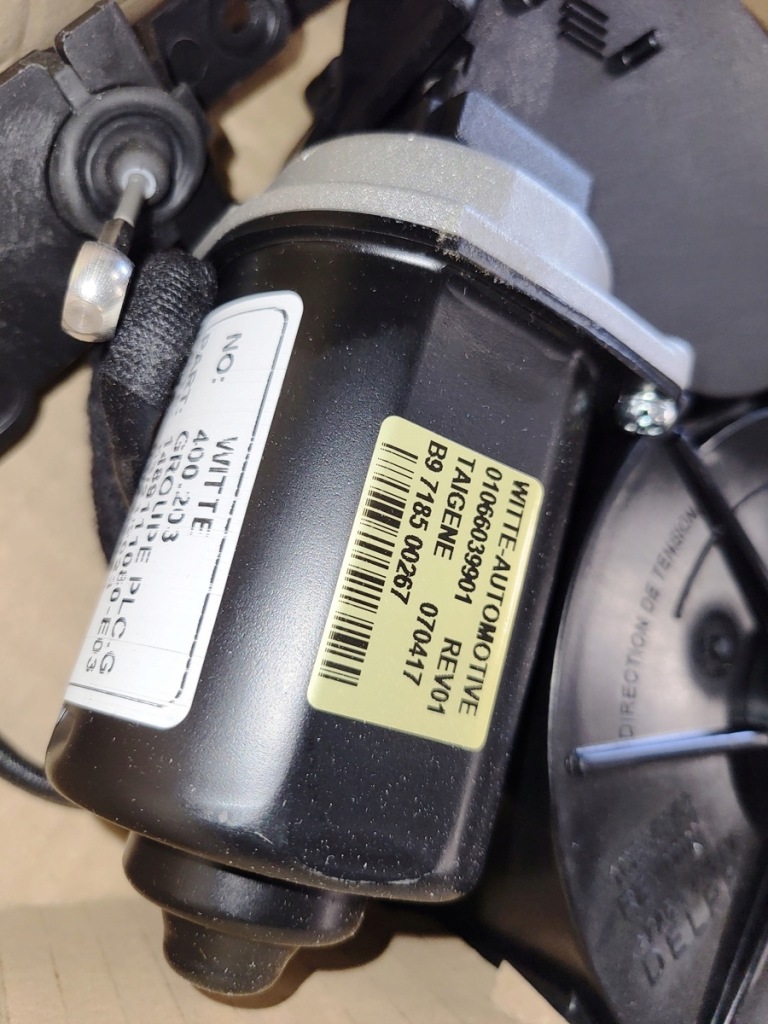 Двигун двері розсувних c c8 лівий Доставка