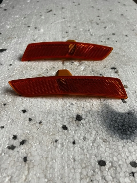 фото №1, Габаритний ліхтар chevrolet camaro 2016+