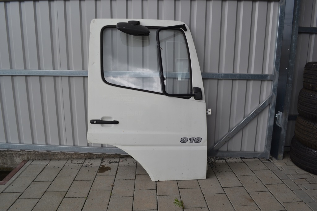 Купити Mercedes atego двері праве пасажира atego euro 5 повний