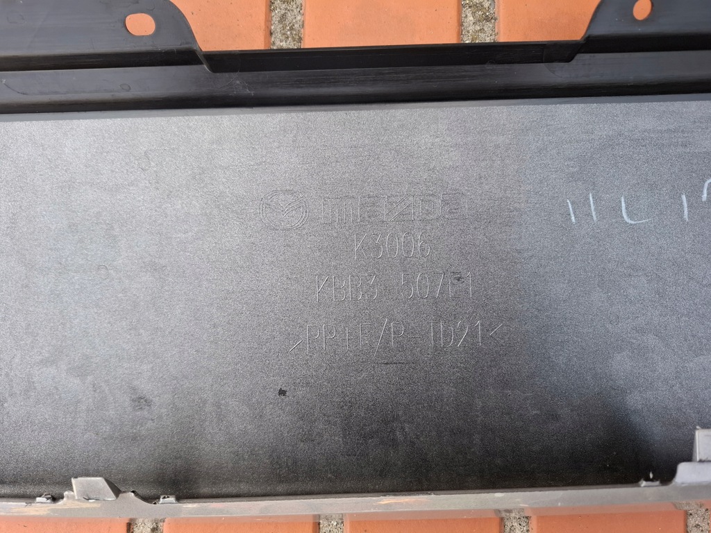 фото №7, Mazda cx90 cx-90 23- накладка верхній козирок решітка решітка бампера