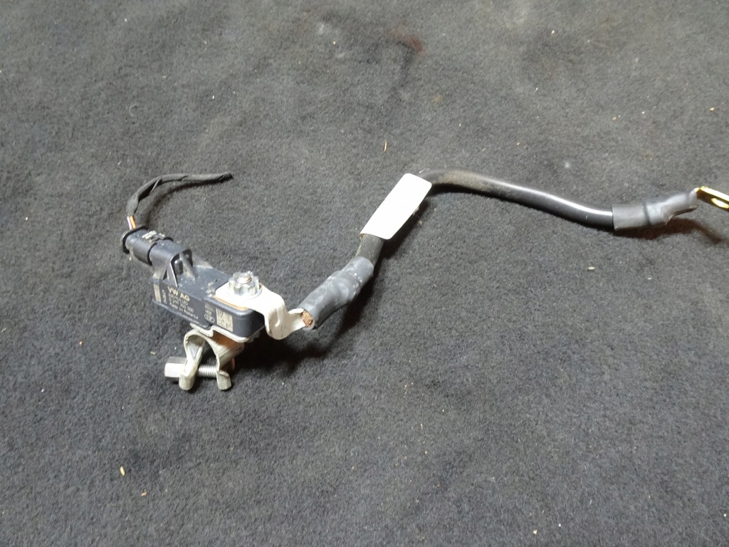 фото №1, Vw polo vi 2g 1.0 клема 2q0915181