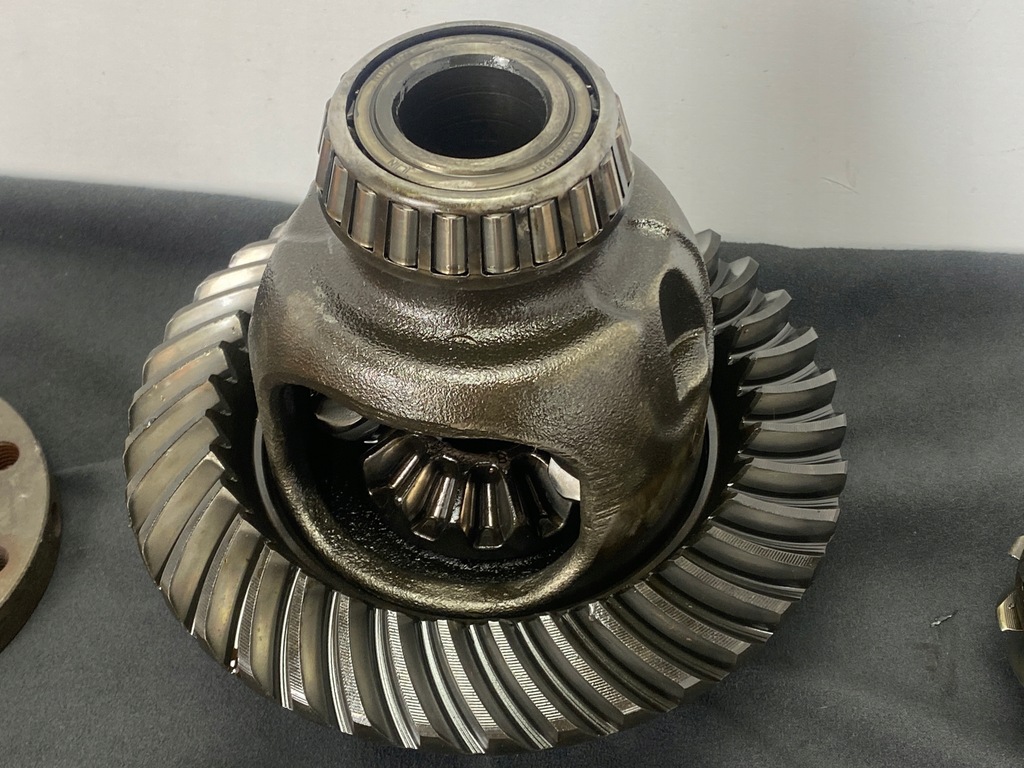 фото №7, Міст передній диференціал вкладиш 2.0t 4xe jeep wrangler jl 2018+ usa