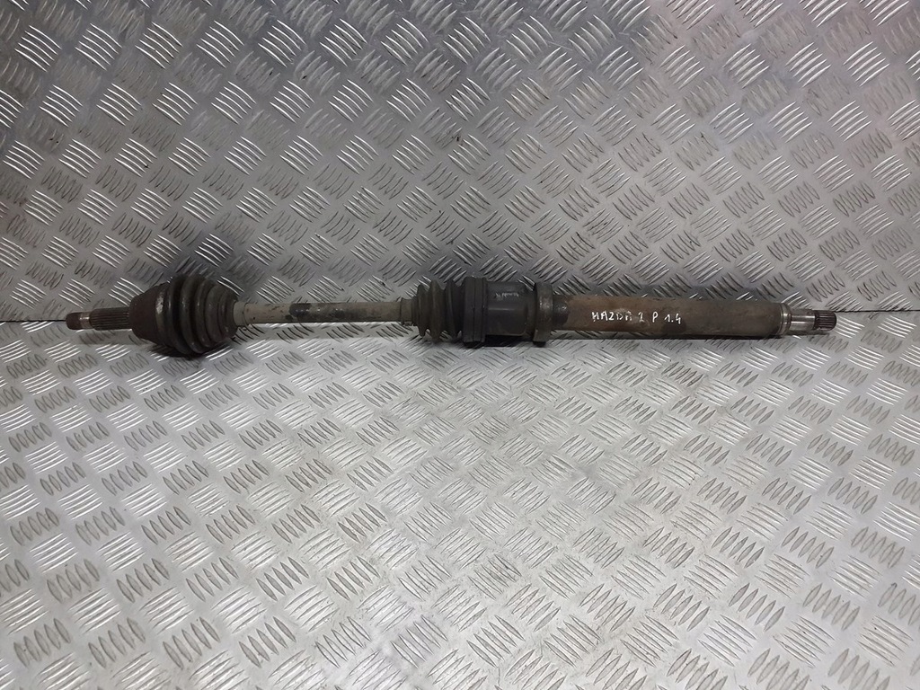 фото №1, Приводной вал правая длинная mazda 2 dy 1.4