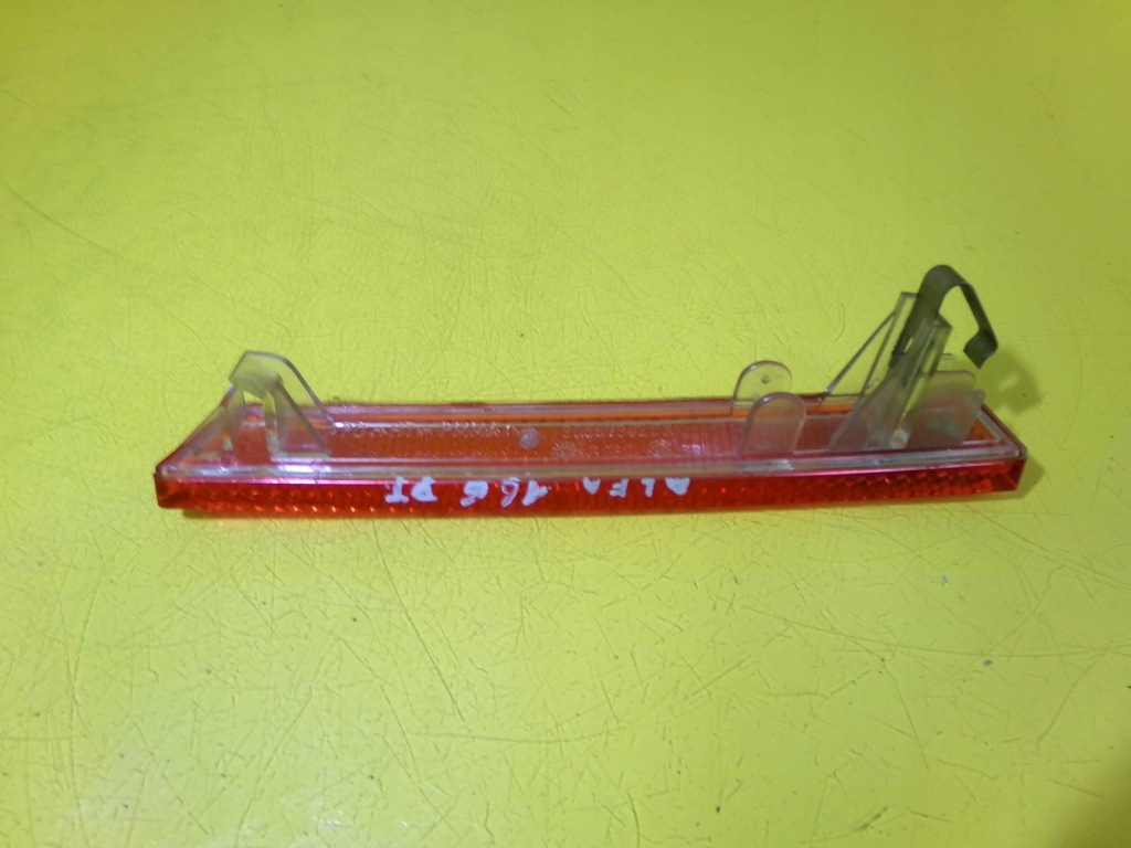 Відбивач бампера правий задні alfa romeo 166 60597342dx nr148 Недорого