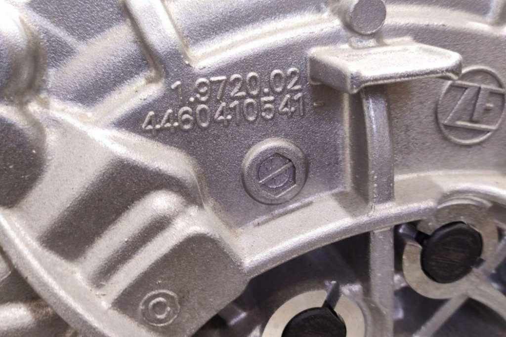 Двигатель mercedes-benz eqb x243 2433408902 electric 168kw 2023 Киев