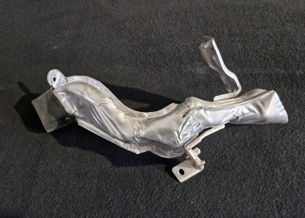 фото №1, Bmw f40 канал повітря турбонагнітача 8604705