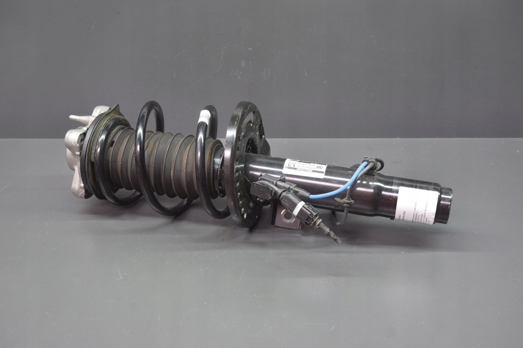 фото №1, Амортизатор правый перед bmw 4 g26 vdc