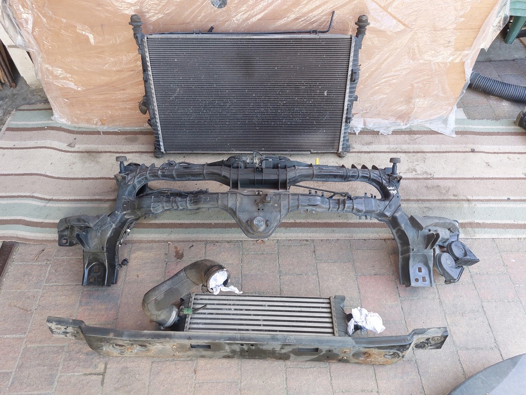 фото №1, Pas передний радиатор панель фары ford transit custom 14r