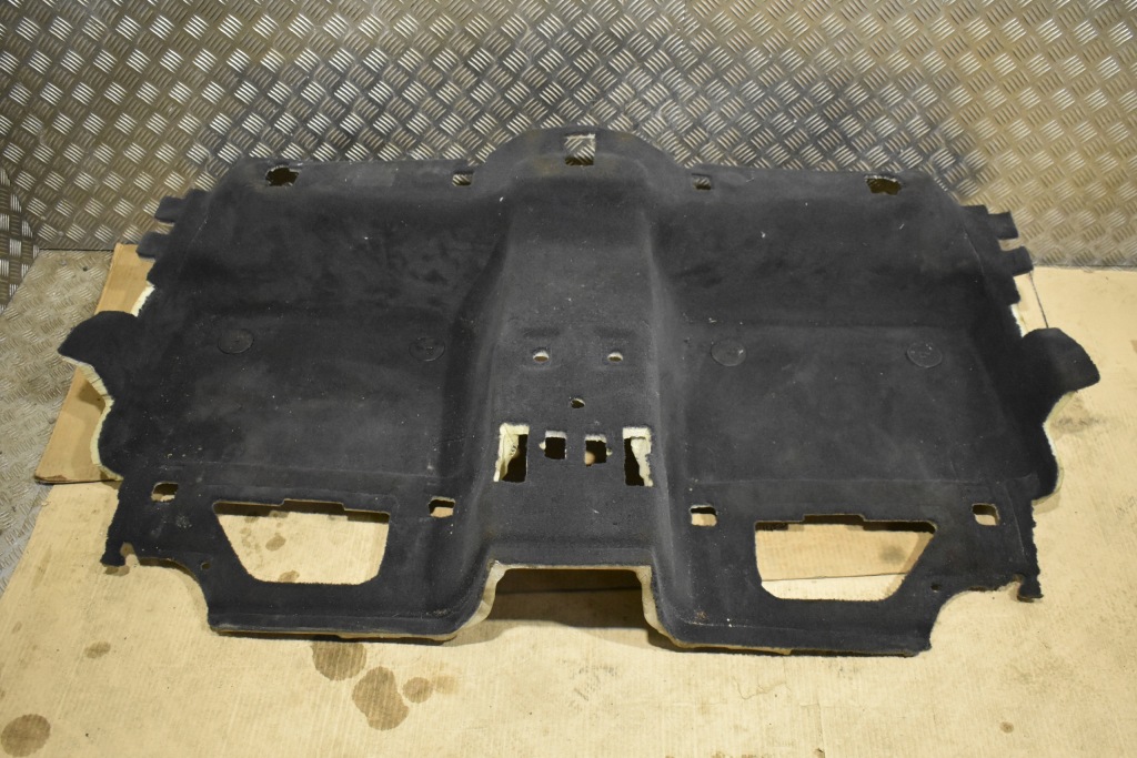 фото №1, Idealny kpl. коврик задний bmw g11 m-p 1