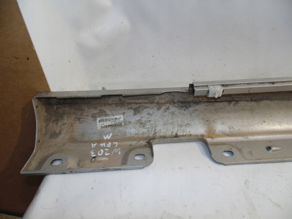 фото №7, Молдинг порог накладка правая mercedes c klasa w203 m.