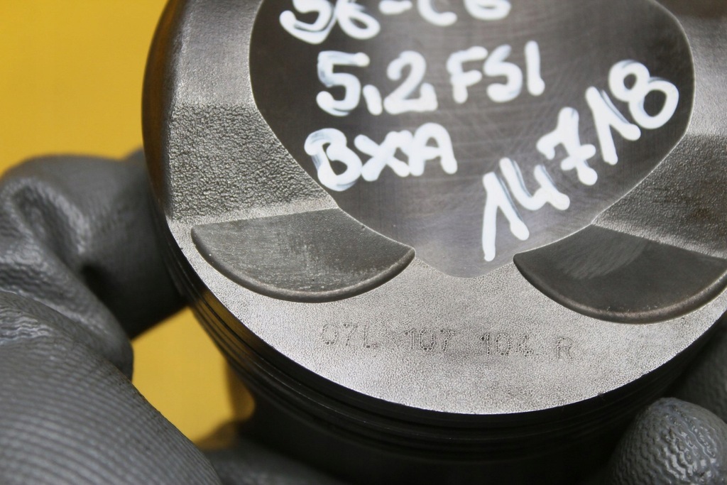 фото №10, Поршень шату́н шатун s6 c6 5.2fsi bxa 07l107104r