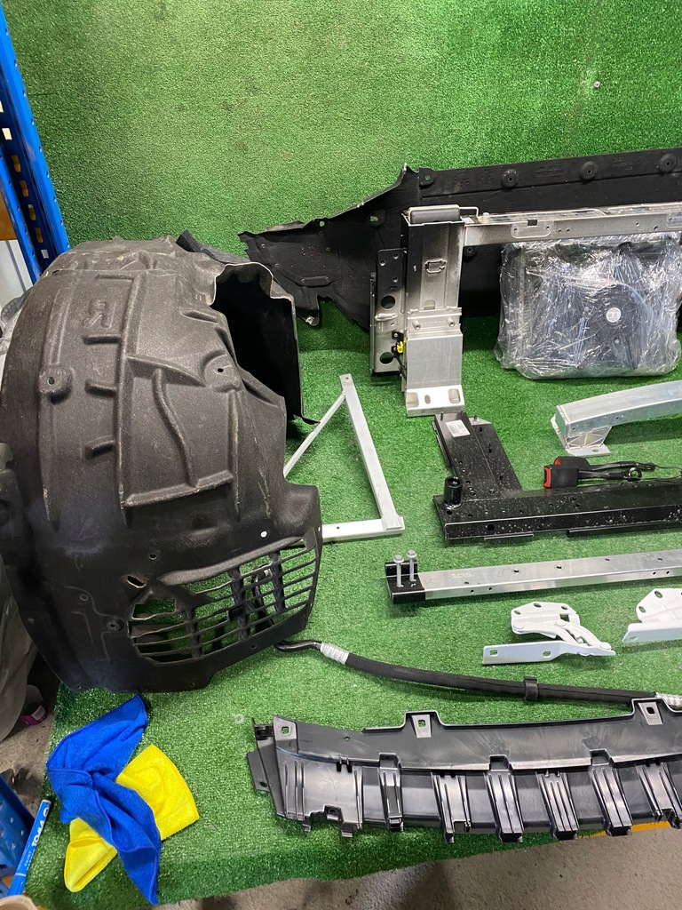 фото №3, Audi r8 ii 4s0 2020 lift петли каркас радиатор подкрылок