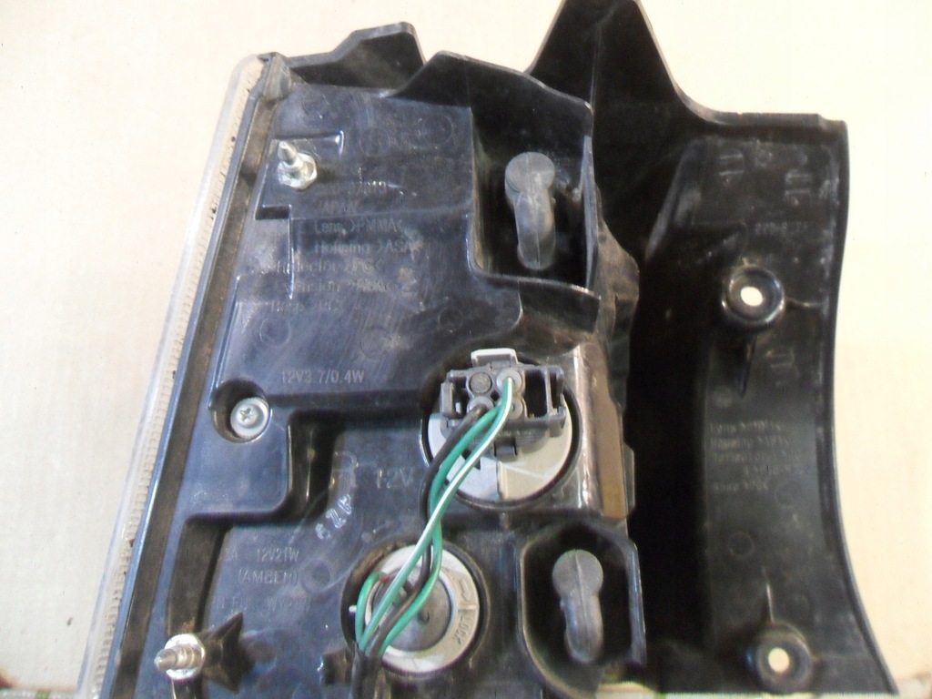 фото №16, Лампа правая задняя задняя mitsubishi outlander ii 2