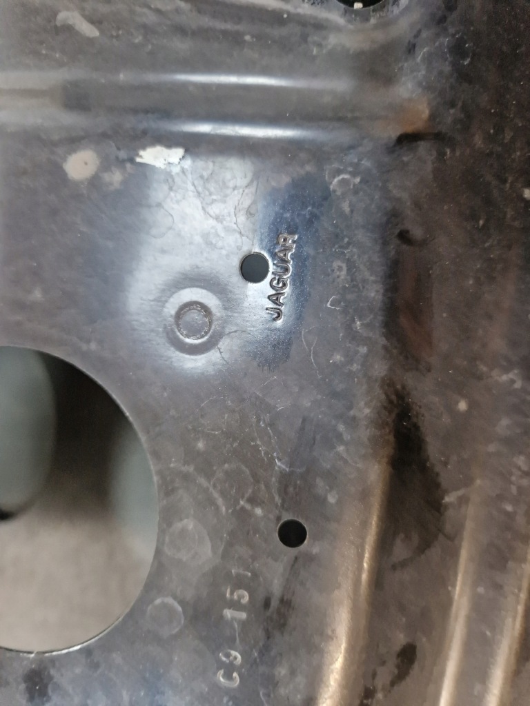 Jaguar e pace капот крышка перед передняя оригинал  x540 в Украине