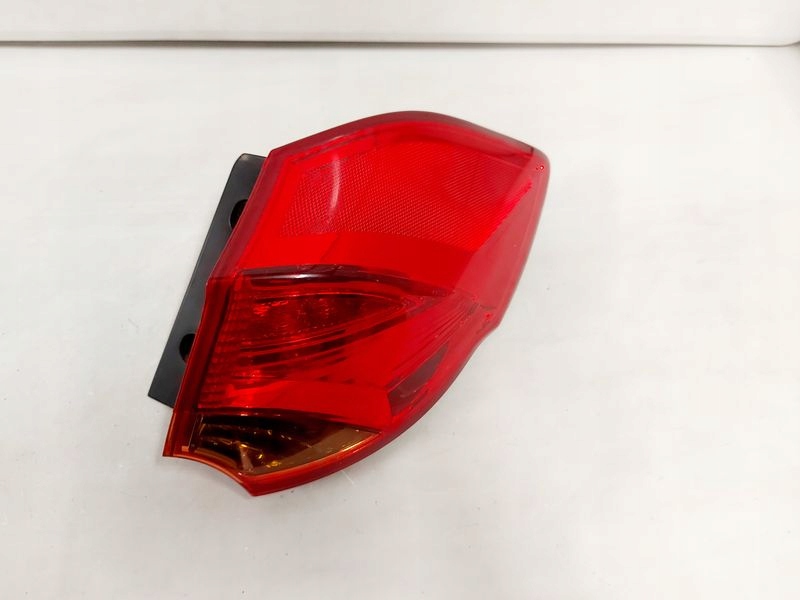 фото №1, Kia ceed ii hb лампа правый задняя led 92402-a20