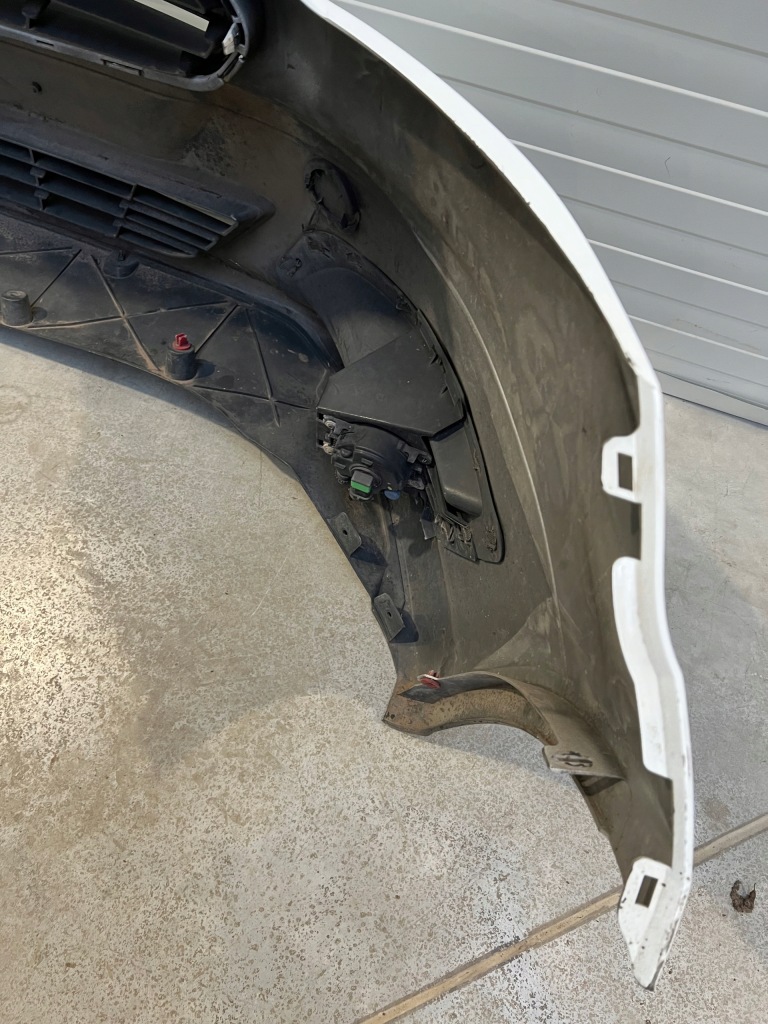 Купить Бампер передний ford courier