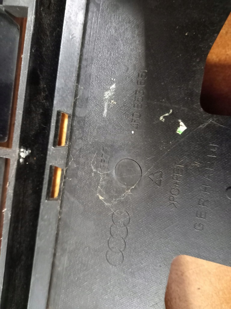 Решётка радиатора решётка радиатора бампера перед audi a6 c6 04-08r 4f0853651 Доставка