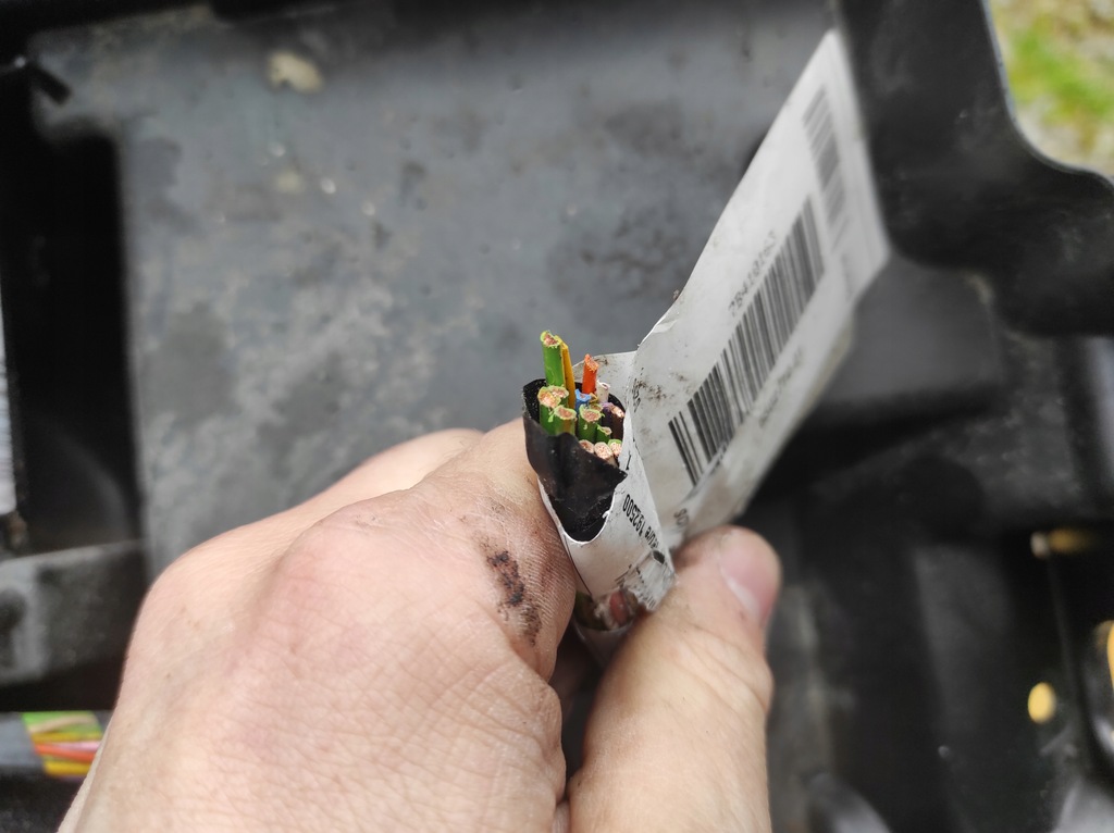 фото №6, Коробка запобіжників модуль bsm l04 citroen peugeot 9661682780