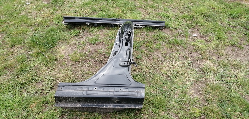 фото №1, Lexus ct блок двигуна поріг лівий