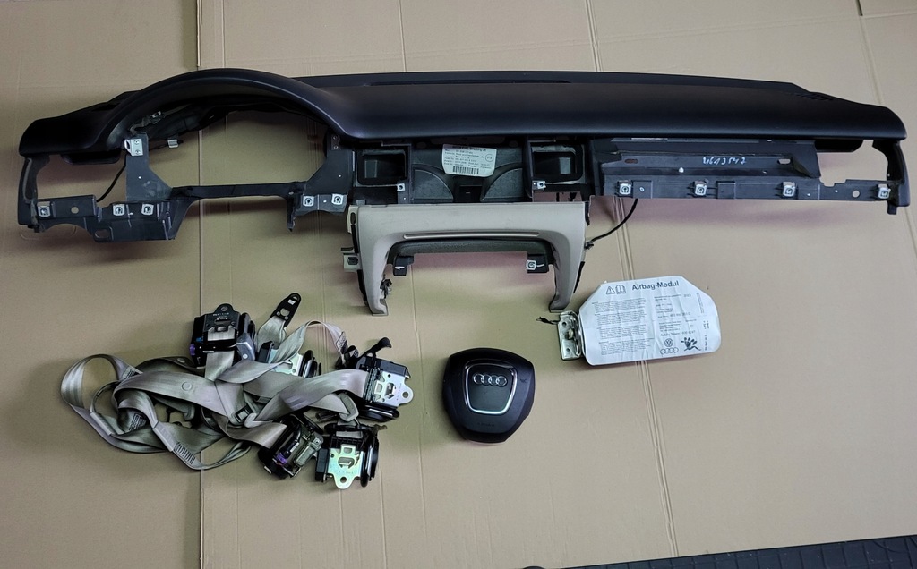 фото №1, Audi a8 d3 lift панель приладів консоль подушка безпеки ремені kpl slush soul