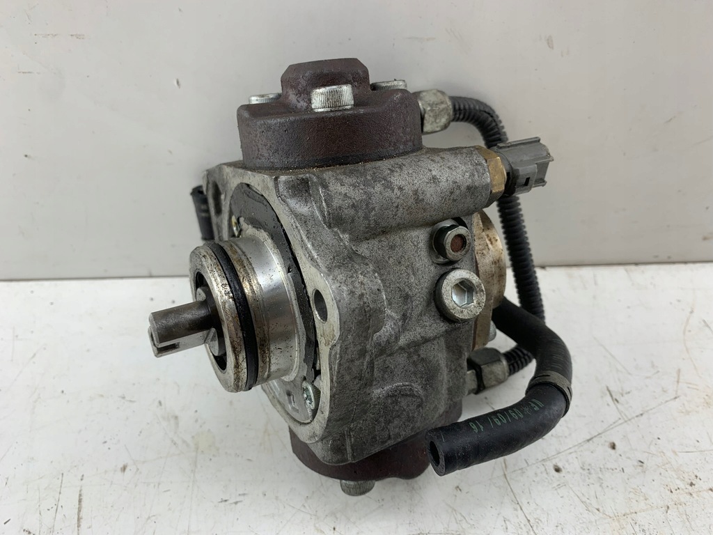 фото №1, Mazda 6 gh cx-7 2.2 citd насос впрыскная r2aa13800