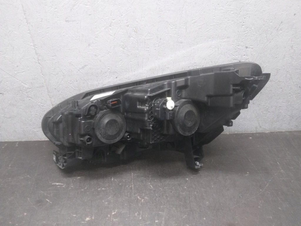 фото №3, Лампа перед права renault scenic iv 4 260101685r