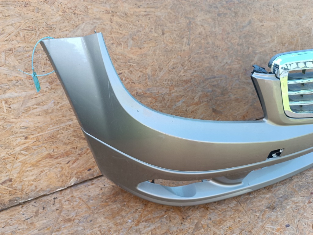 Бампер перед передний оригинал a2048850025 mercedes c klasa w204 Оригинал