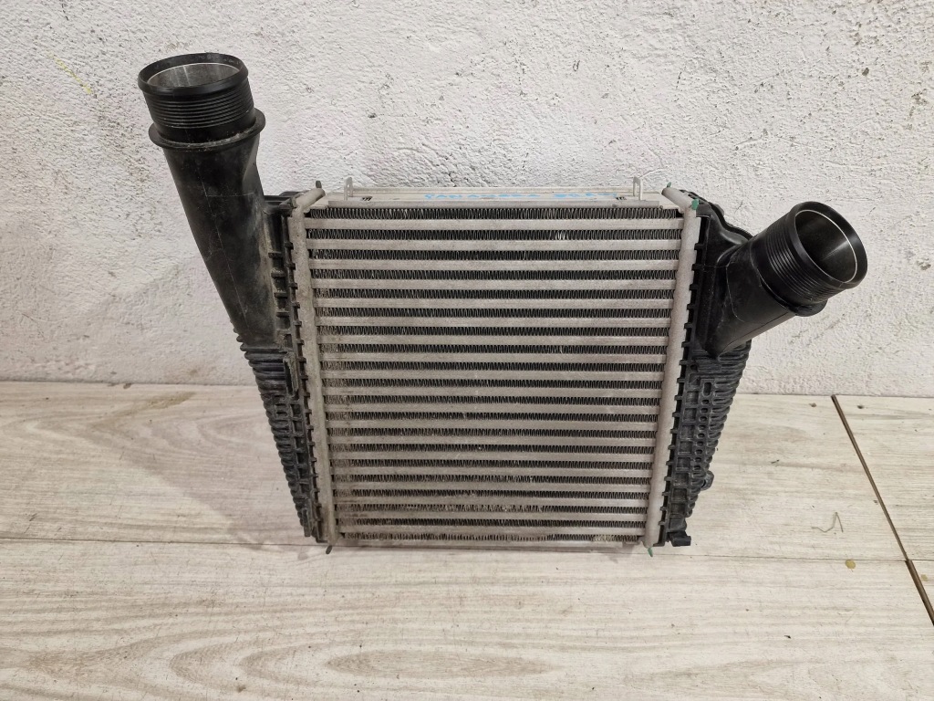 Правый интеркулер радиатор воздуха porsche panamera 971 2.9t в Украине