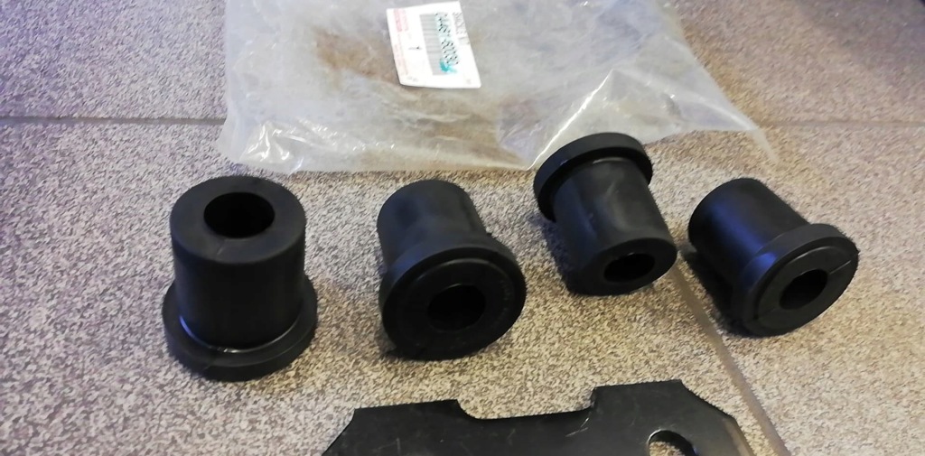 фото №6, Land cruiser 88-90 кронштейн кронштейн ресора nowe