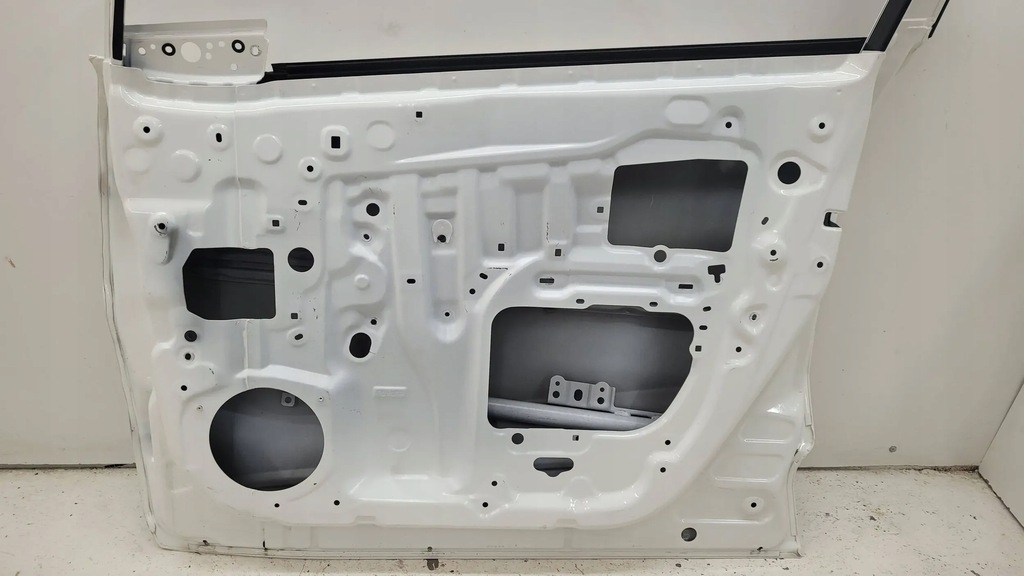 фото №12, Toyota chr c-hr 16+ дверь перед передние правое fv