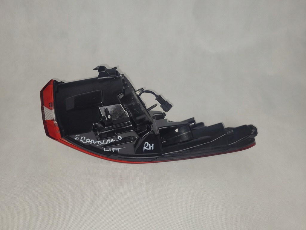 фото №10, Opel grandland lift лампа задняя задняя rh/lh