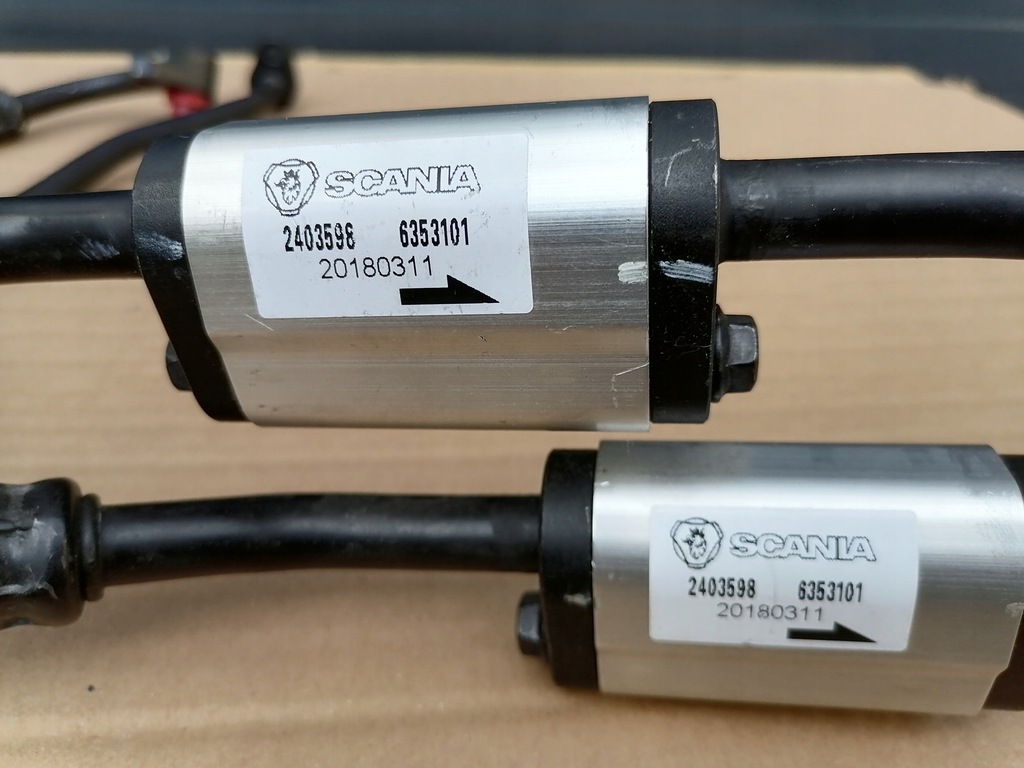 фото №6, Шланг кондиционера scania r s новый model 2473790