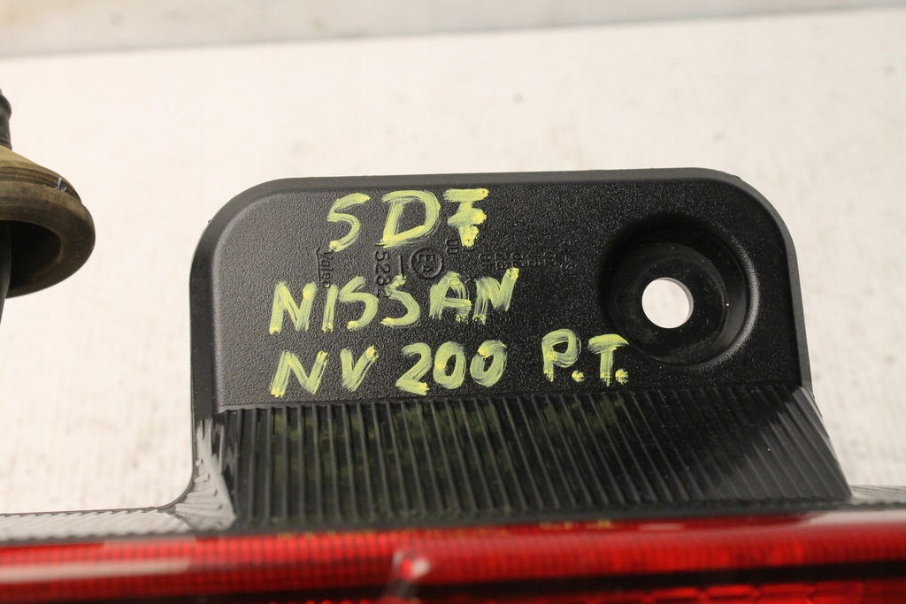 фото №6, Лампа права задня правий задня nissan nv200 09r-