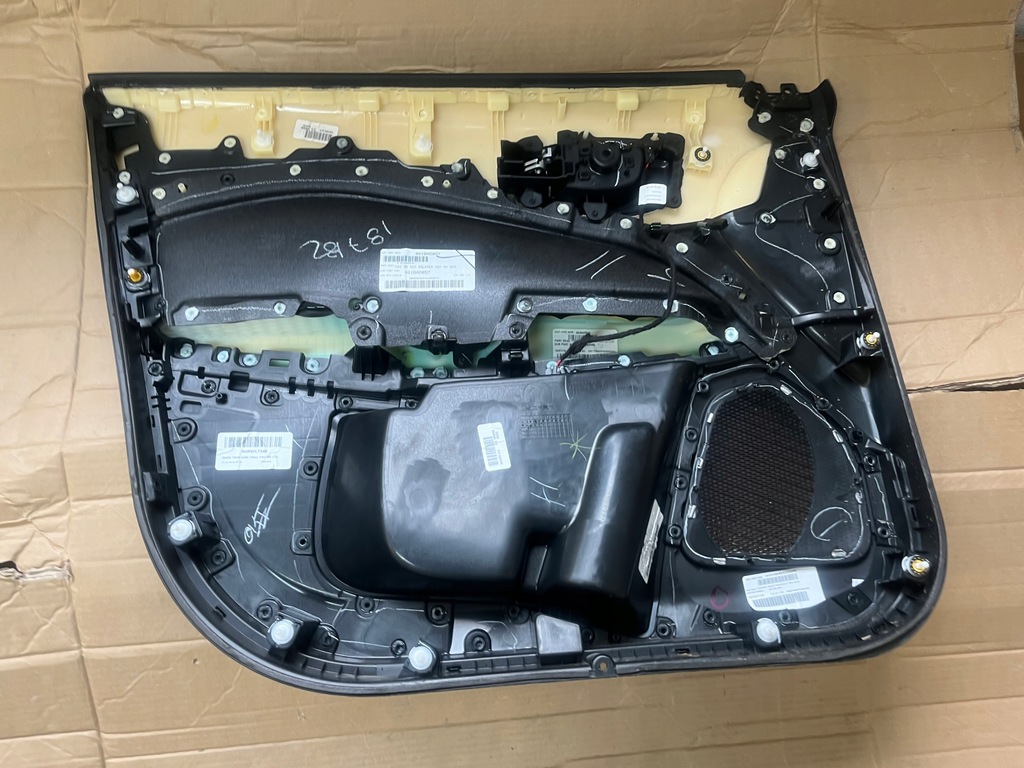 фото №9, Jeep compass ii 1.4it 2018r обшивка оббивка двері правий перед оригінал eu