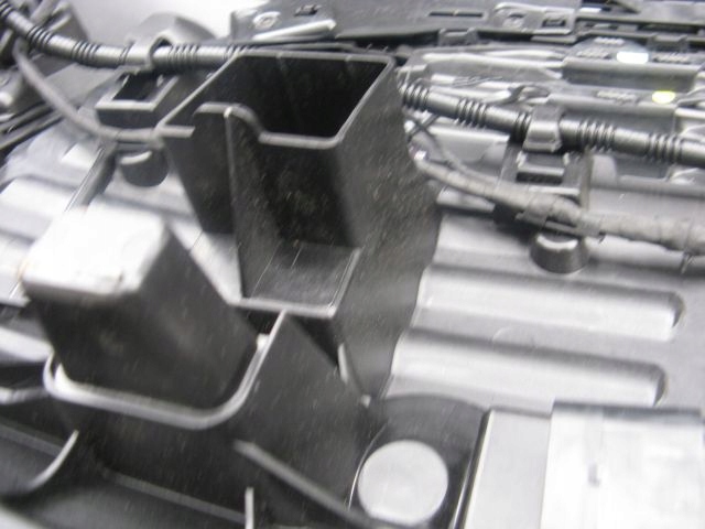 Бампер передній audi q6 e-tron sline s-line перед модулі омивачі pdc Зі Шроту